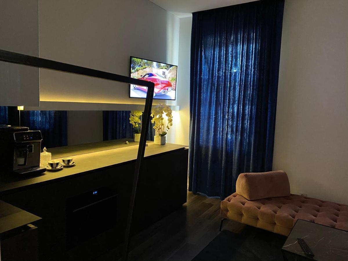 Modern And Luxury Apartment In The Center Of Каунас Экстерьер фото